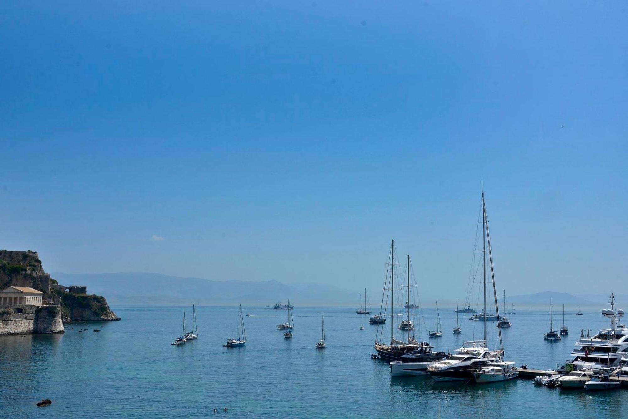 Corfu Town West Apartment ภายนอก รูปภาพ